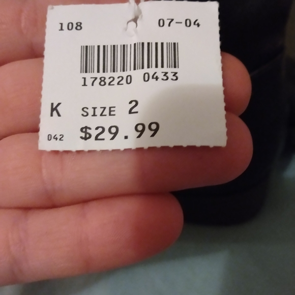 GIRLS BLACK LEATHER BOOTS NWT - Picture 3 of 3